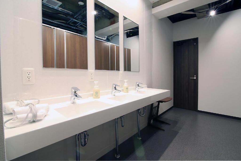 Bee-hive Sugamo - Male Only Auberge de jeunesse